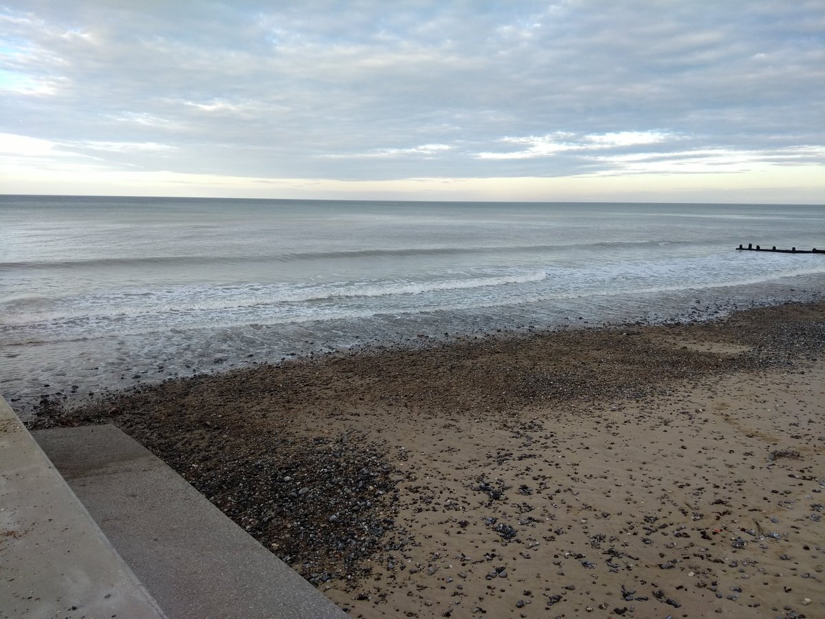 LilyMayCurator's tweet photo. Cromer #Photography #beach #sea https://t.co/06zrNGorty