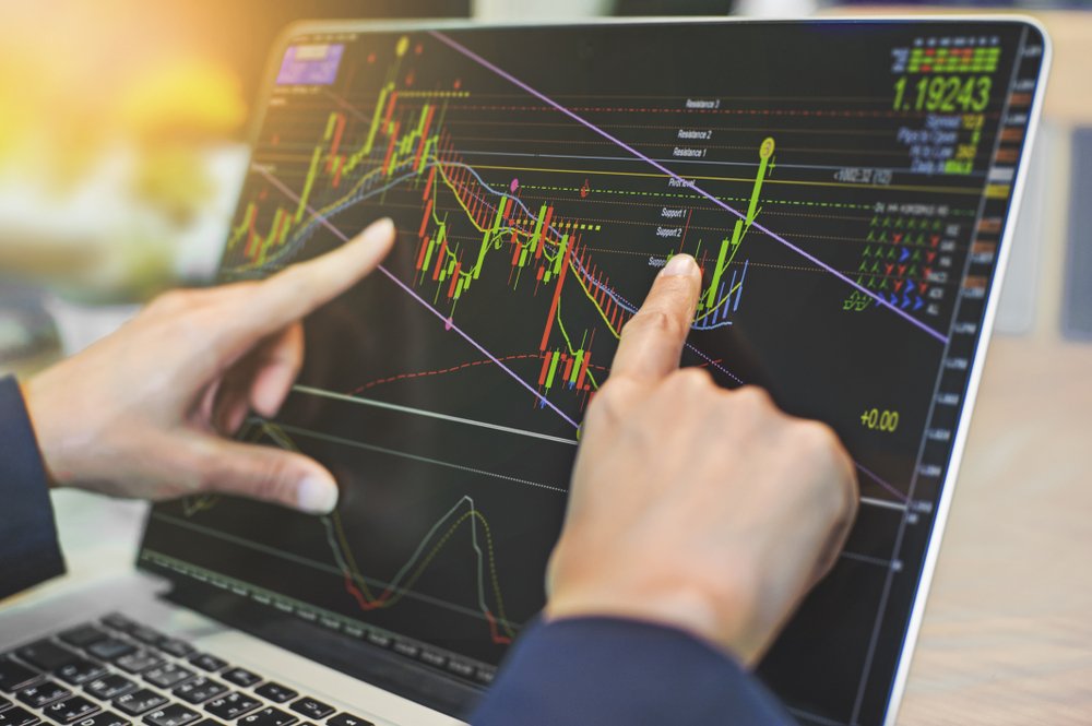 USD/JPY, EUR/USD: Poised For More Losses? 😧

A look to the week ahead in the world of Forex... invst.ly/8u-x0

<a href="/KathyLienfx/">Kathy Lien</a> #USDJPY #EURUSD #USD #EUR #GBP #JPY