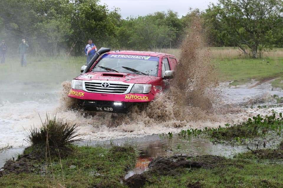 LaDeportivaPy's tweet photo. [AL AIRE] #Motores&amp;Cía, con la cobertura de la 2da etapa del #rallyccpy #DesafíoÑeembucú2018. 

📱APP La Deportiva 
📱 TuneIn
📱 DesdePy
💻 https://t.co/iReVyd7qS6
🏁 #SomosRally 
📻 #LaRadioOficialdelRally https://t.co/msQlqyFGSI