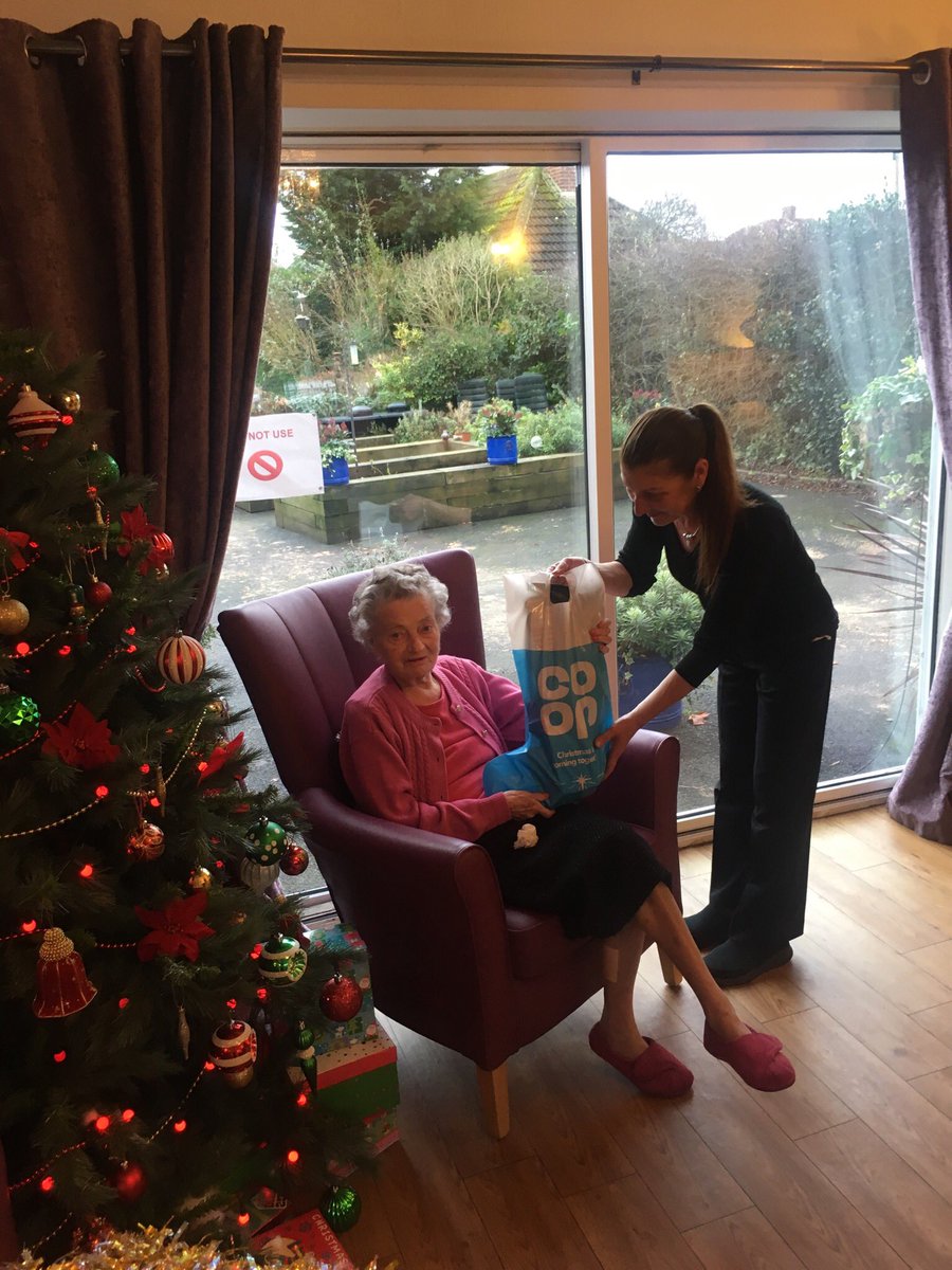 pferrer64's tweet photo. Fabulous day taking our “doorstep challenge “  from Great North Way petrol to local elderly residential home in e community #showyoucare #proudtobecoop @MichaelCalvert9 @CoopLongStreet @North05COOP u k yo https://t.co/A1Esl2BLEm
