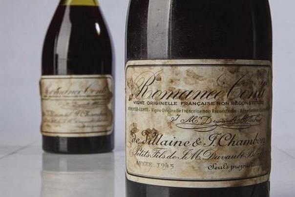 This 1945 bottle of Romanée-Conti just sold for $558,000 at auction in New York, 17 times its estimate of $32,000. 
Bloody ridiculous!
You can get 20 cases of Latour '61 for that, and it's a far superior wine.   #TheWorldsGoneNuts