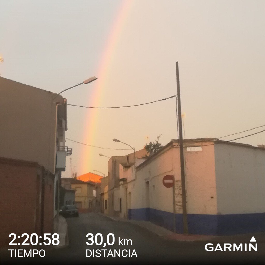 juancar_AF's tweet image. Largo pasado por agua!!! Conociendo a Leslie!!! Una semana menos.  #7weeksleft #roadtovalencia #10KSocuellamos