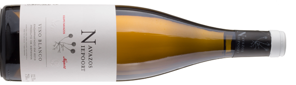 spanish_wl's tweet photo. A selection of unfortified whites from #sherry country to end #InternationalSherrryWeek in style https://t.co/Kh9inToNMJ https://t.co/jBXQzc1UH9
