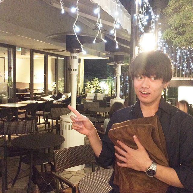 347cafe_lounge's tweet photo. あったかストーブご用意してます！
ブランケットも貸出中☀️
お待ちしてま���す✨✨
本日、この投稿にいいね❤️してくれたらコーヒー紅茶サービスします！#347cafe#shibuya#cafe https://t.co/aY3zxamZyh https://t.co/hpKcoTREVL