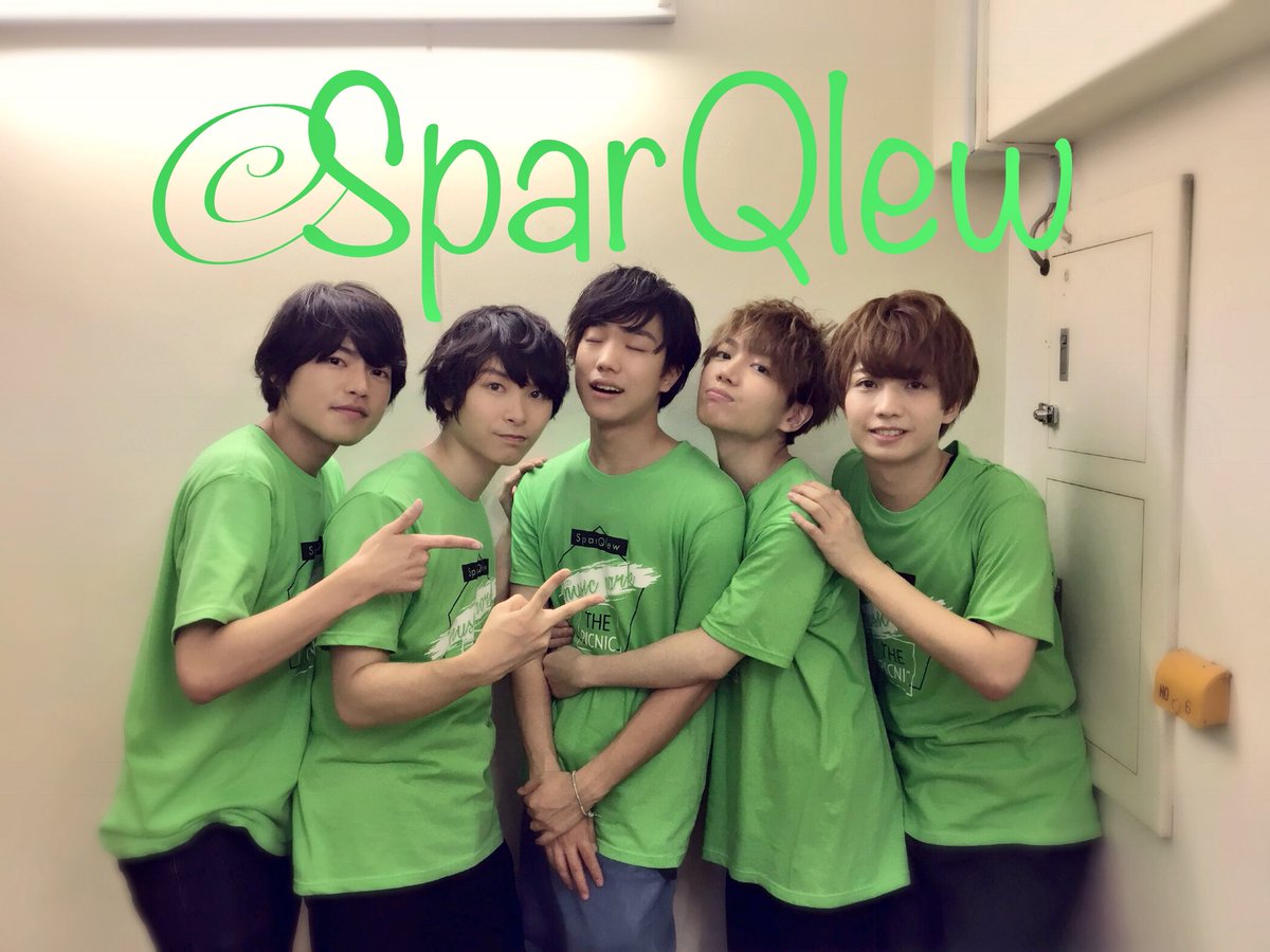 千葉 翔也 重大発表 所属するユニットsparqlew スパークル のメジャーデビューcd発売が決定 日程は 19年1月1日 しかも 1stフルアルバム です 来年が最高の年になりますように 力を合わせて頑張ります 改めて Sparqlewをよろしくお願い