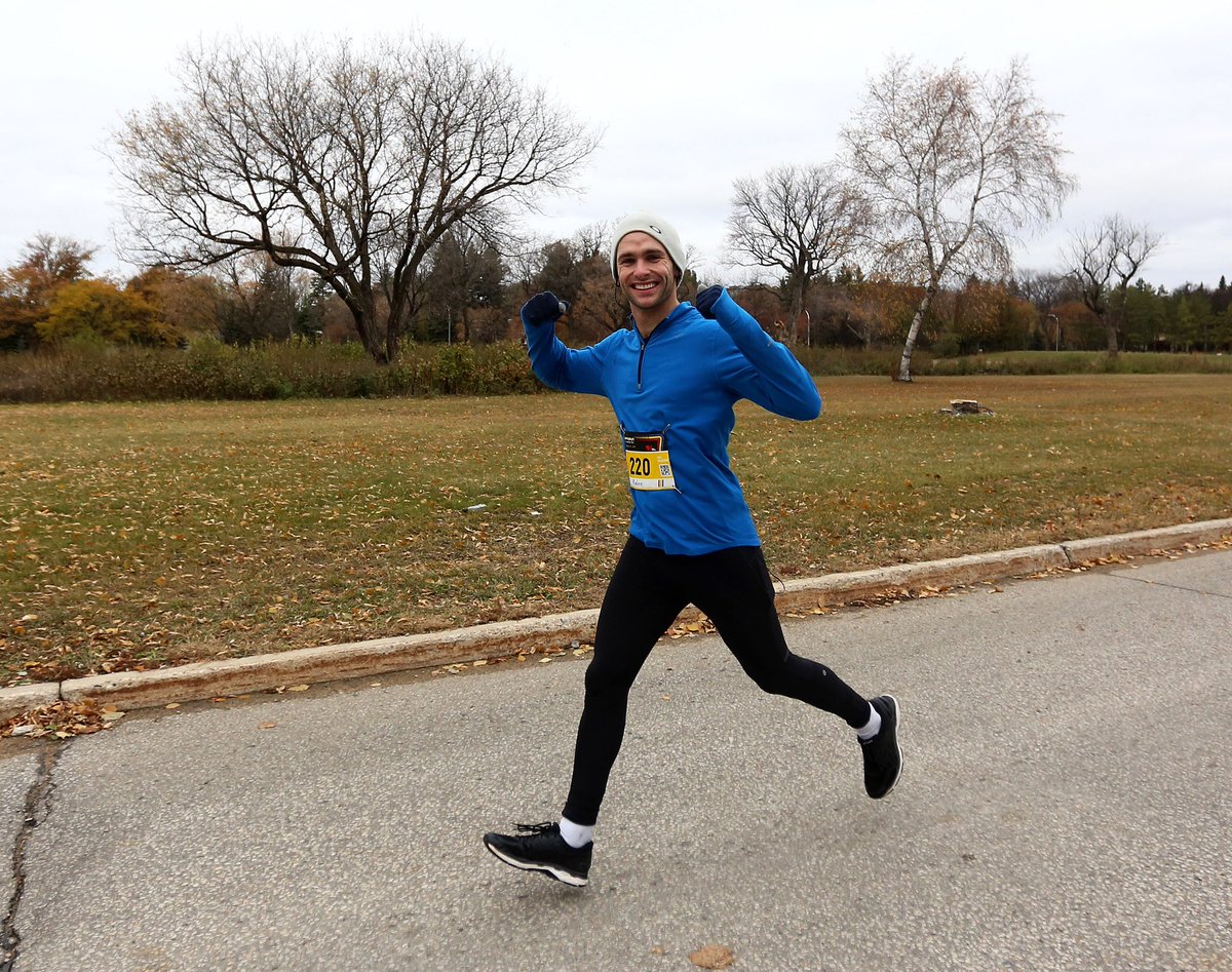 KalenQually's tweet photo. Another outstanding @wfpsrun. Best part - ran a negative split @stevelambertwpg would approve of 📸 @wpgphotog #wfpsrun https://t.co/pzhvd8Xdxk