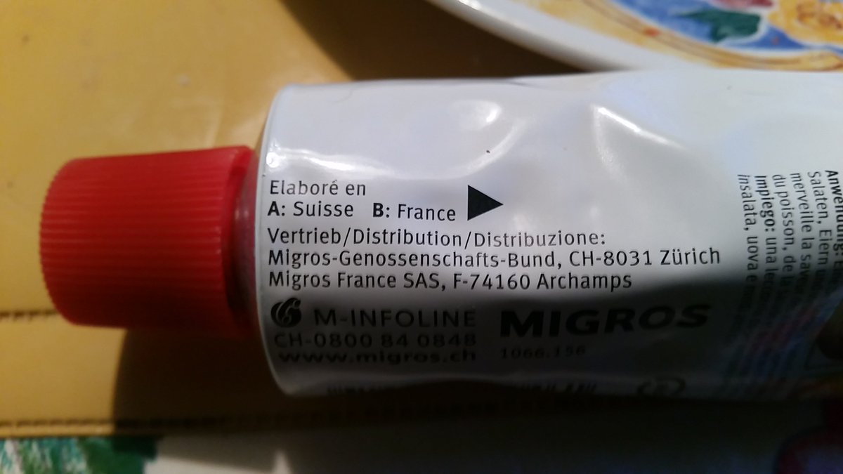 MenschMeyerText's tweet image. Elaboré A) en Suisse ou B) en France? 🧐

...und ob ihr wirklich richtig steht, seht ihr, wenn das Licht angeht.

#rätsel #SundayThoughts #produktbeschreibung #CustomerExperience