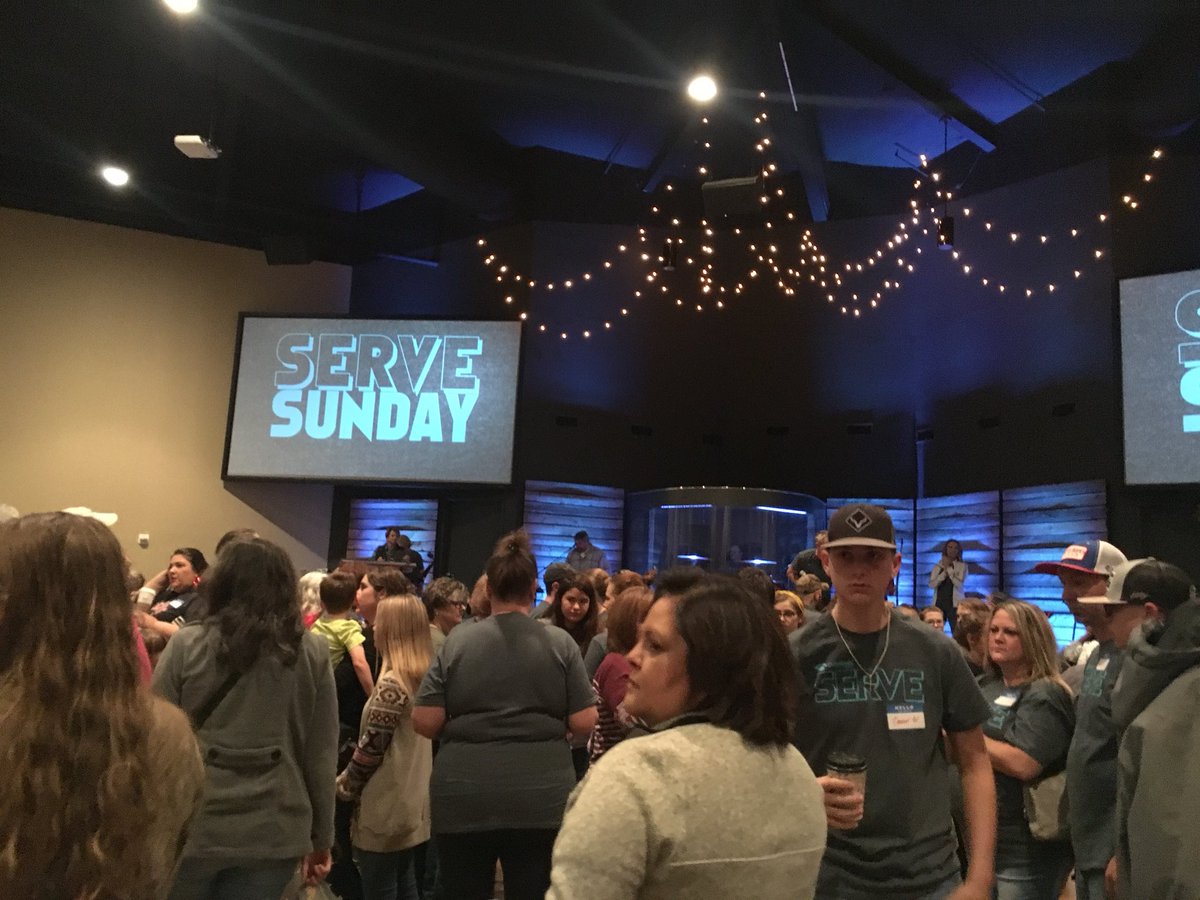 Serve Sunday was a success! Filled 42 bags for the homeless at Union Gospel Mission. Many other projects happening all around the community. From young to old, we all can be the hands and feet! Mark 12:31 #ServeSunday #EveryoneMatters #CrossroadsPeopleServe #LoveWhereYouLive