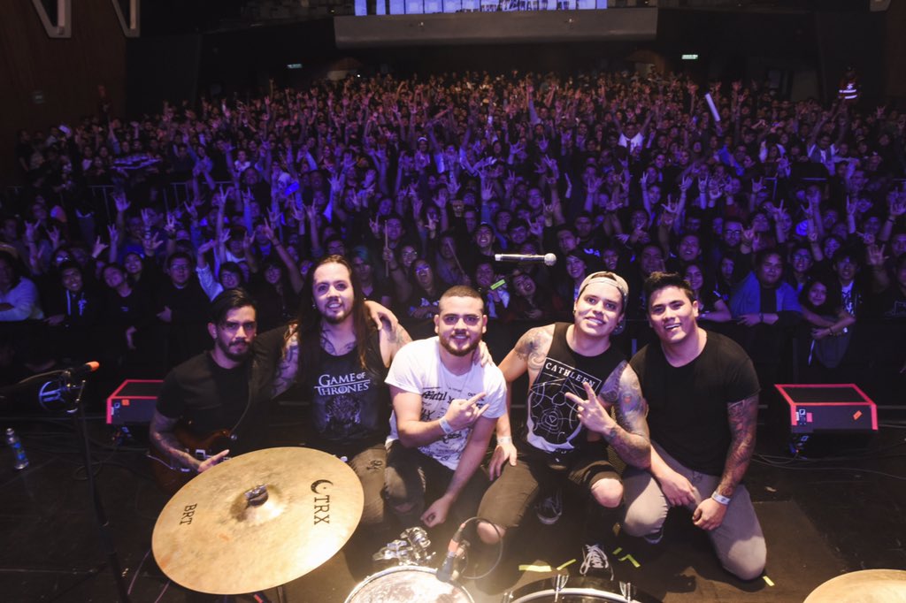 BryanS_Molina's tweet photo. Día 1: Concierto en el Plaza Condesa con @Allisonband y @AkashaCR. 🔥 https://t.co/N8qPFKaq5T