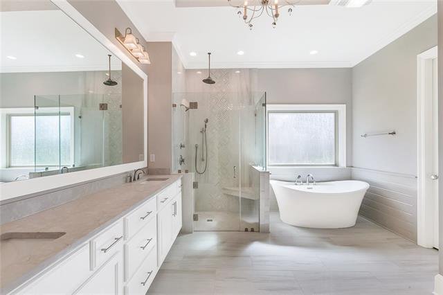 BedicoCreek's tweet image. Our #2018FallTour Begins in 10 Minutes! Come, #TakeATour at Bedico Creek From 12PM - 4PM! Visit This Exquisite Home at 249 W. Longview Court and MANY Others! #OpenHouse ow.ly/swg750jnKZp