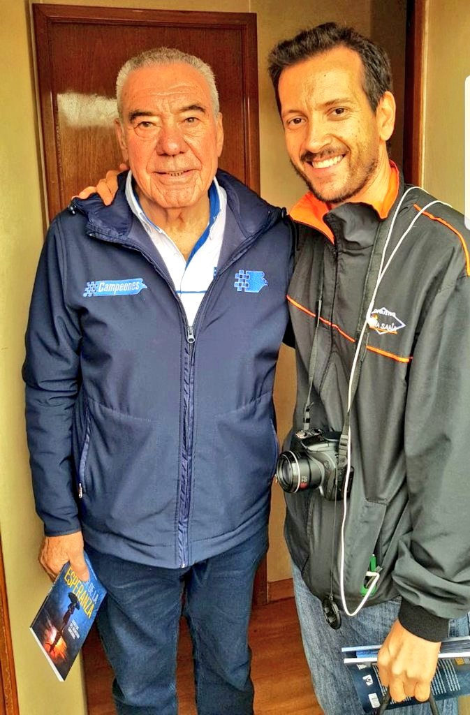 slopezblasco's tweet photo. FELICITACIONES a los amigos de @Campeonesnet al cumplir 55 años  siendo referentes indiscutidos en radio, tv, gráfica y web. Verdaderos profesionales capacitados, respetuosos, apasionados y generosos en todo lo que hacen con el liderazgo del querido CAÍTO LEGNANI. https://t.co/OCtijcpBRR