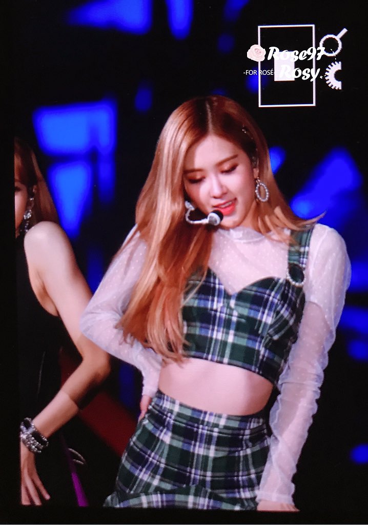 🌼181014🌼
Good night💤
#블랙핑크 #로제 #BLACKPINK #ROSÉ