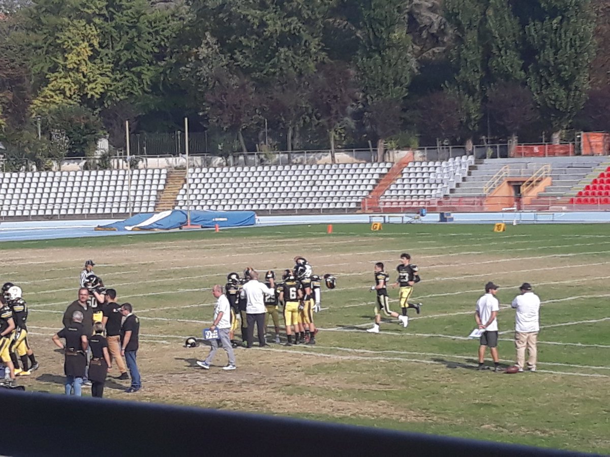 roberto_cecchi's tweet photo. Inizia Giaguari vs blitz San Carlo  under 16 https://t.co/0aUwgaT6Hc