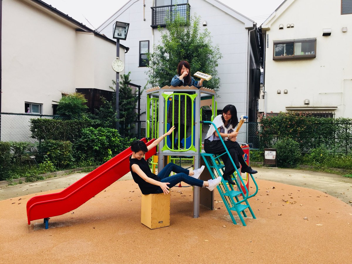 groovaphone's tweet photo. リハもそうですが、写真撮影をしました！！ Groovaphoneの世界観伝わるかな。
#カメラ #写真 #公演 #ピアノ #パーカッション #ビブラフォン #Groovaphone https://t.co/UgGvfZgNIp