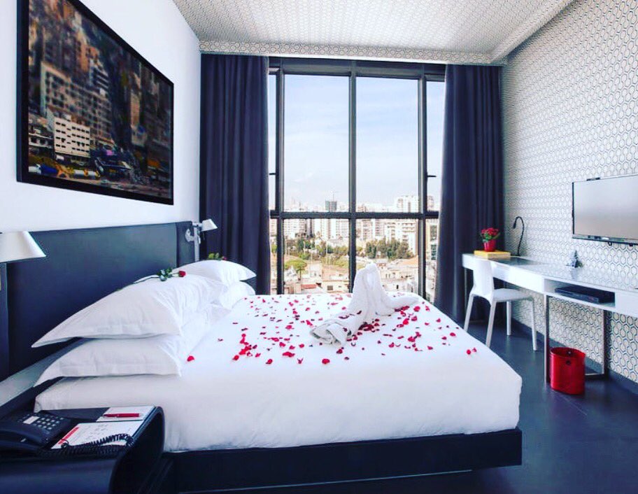 The Smallville Hotel Book A Room T Co Tqgrhtwy26 Beirut Travel Lebanon