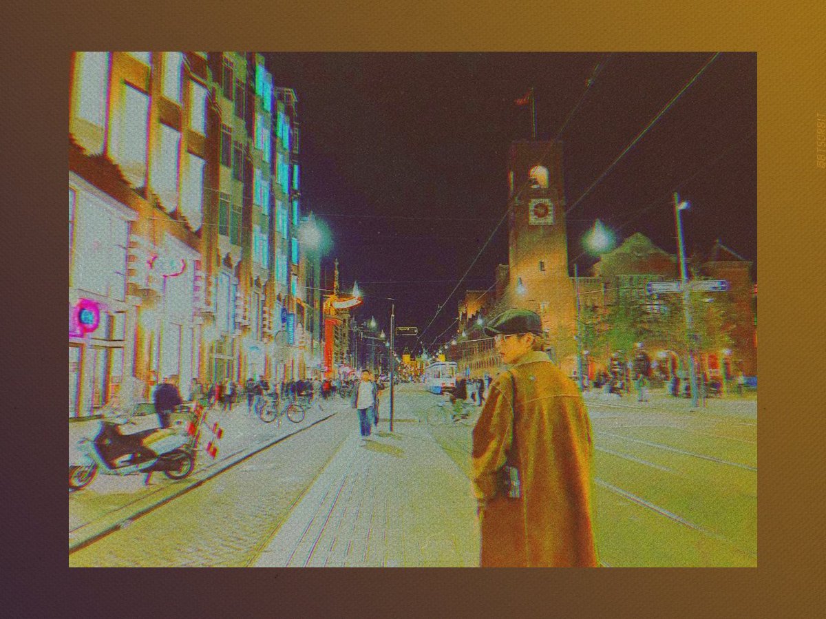 BTSorbit's tweet photo. 🌃 @BTS_twt https://t.co/RObp8YFb4F