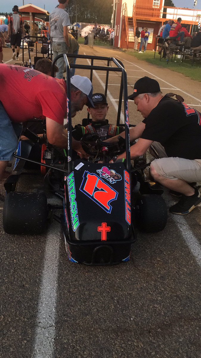 Saturday’s results: 
Clone Medium: started 8th, finished 4th 
Champ: started 2nd, finished 2nd 
Some solid runs, looking forward to today’s events. Still searching for another Maxxis jacket! #ABR17