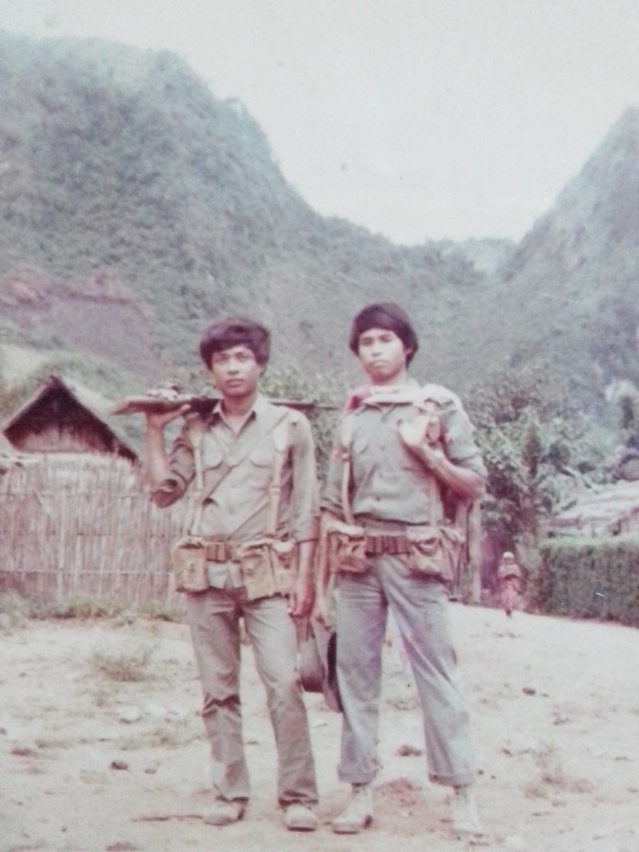 ဘဝကိုၾကမ္​းတမ္​းခက္​ခဲစြာျဖတ္​သန္​းခဲ့ရပါတယ္