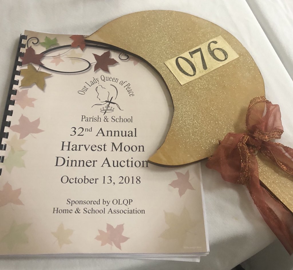 WielandNow's tweet photo. Great to see so many friends at the 32nd Annual Harvest Moon Dinner Auction. Great food-awesome dessert. #HouseSpringsMO #JeffcoMO #OLQP Home & School Association https://t.co/ZnwFJSHS51
