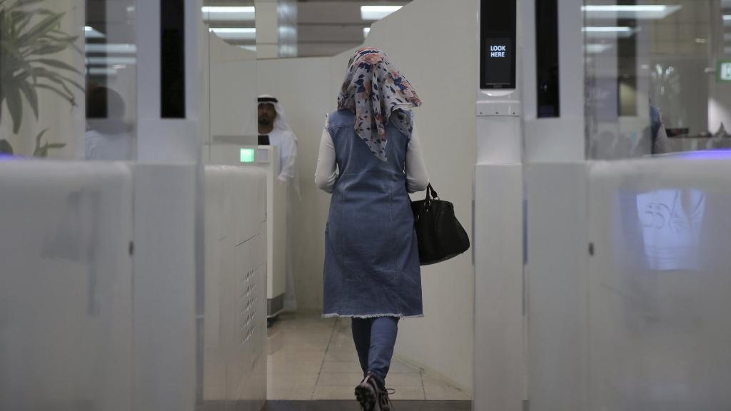 DubaiDET's tweet photo. #Dubai airport embraces a new era of biometric #technology https://t.co/qzzhp84ix5 @DubaiAirports https://t.co/abb0oc9wkR