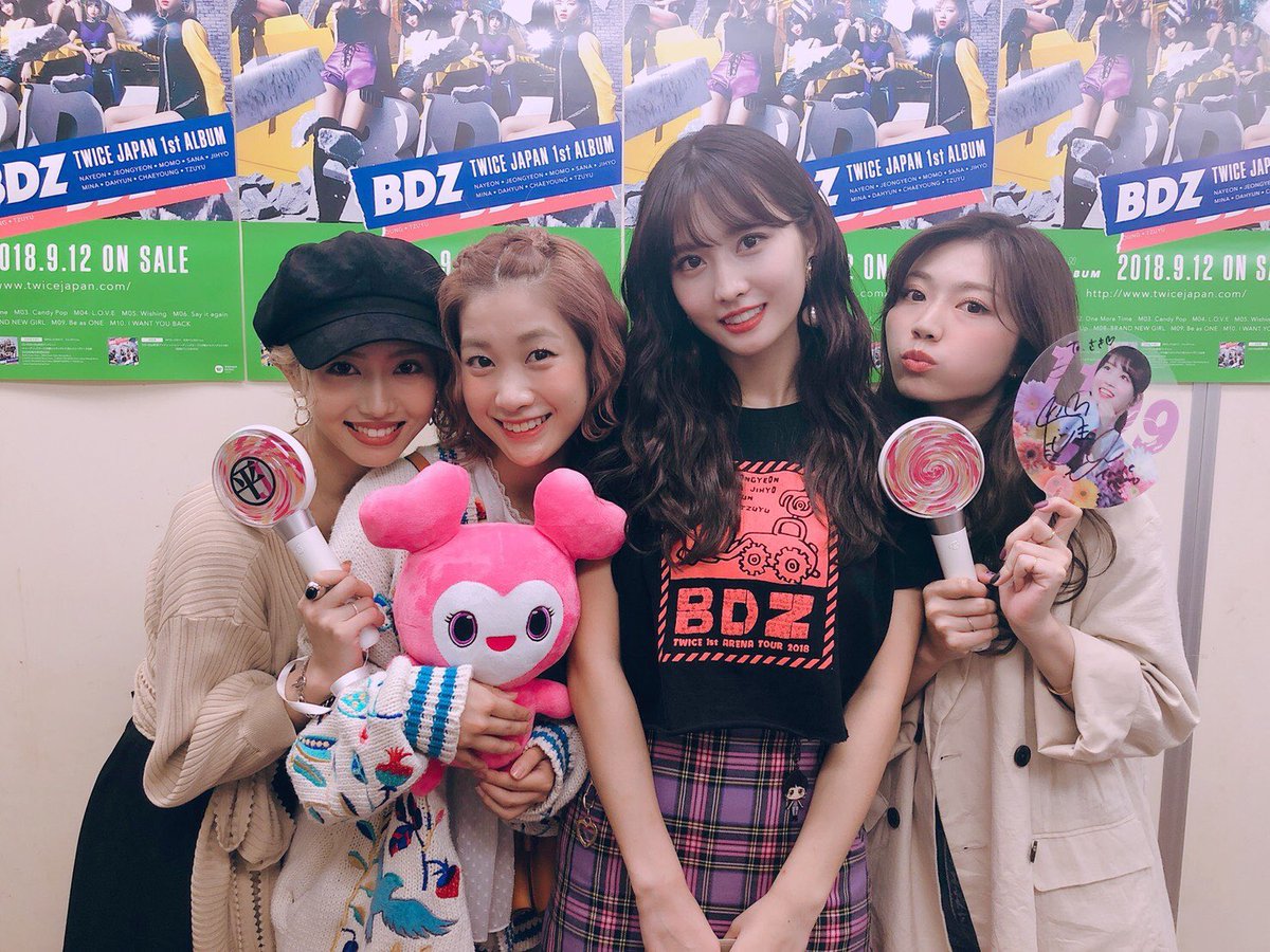 onceTWICE4471's tweet photo. ハナさんも行ってたんや😳

生で聴くBe as ONEやばかった人RT

生で聴くBe as ONEやばかった人RT

生で聴くBe as ONEやばかった人RT

生で聴くBe as ONEやばかった人RT

生で聴くBe as ONEやばかった人RT

生で聴くBe as ONEやばかった人RT

 #BeasONE   #バズりたい 
モモの1番好きな曲らしいです😳 https://t.co/Oehywwfope