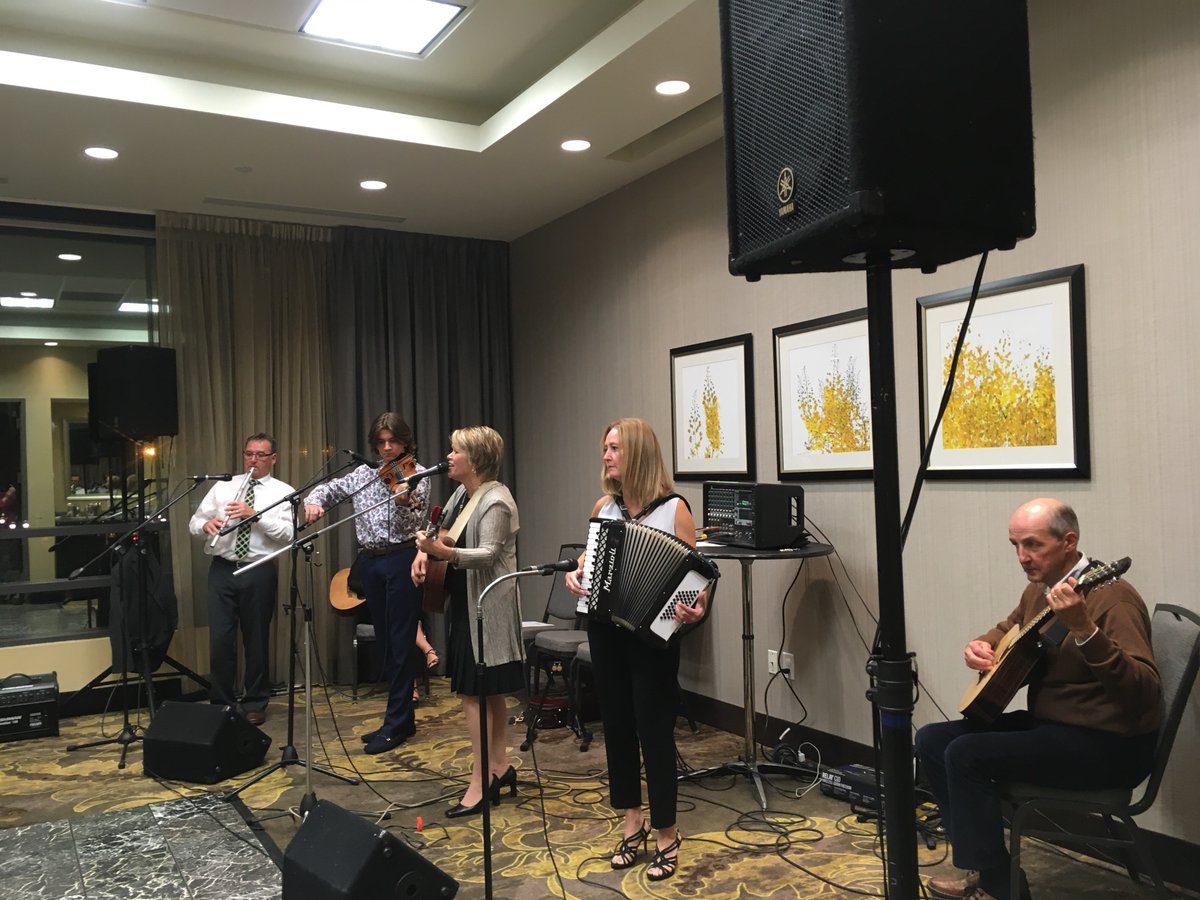 OttawaCCE's tweet photo. Dinner-ceili after the AGM the Hamilton Irish Arts, ceol and craic to be had on Saturday night #irishtraditionalmusic #traditonalirishmusic #HamiltonCCE https://t.co/NybuWEKcMA