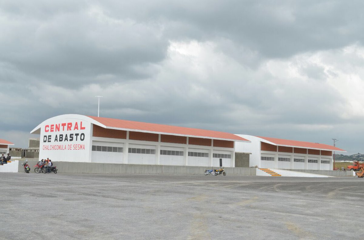 TlnNoticias's tweet photo. #TLN Inauguran Tercera Central de Abasto del Estado de Puebla en Chalchicomula. 
- La inversión supera los 50 MDP. https://t.co/9dNTfX0Dlx
