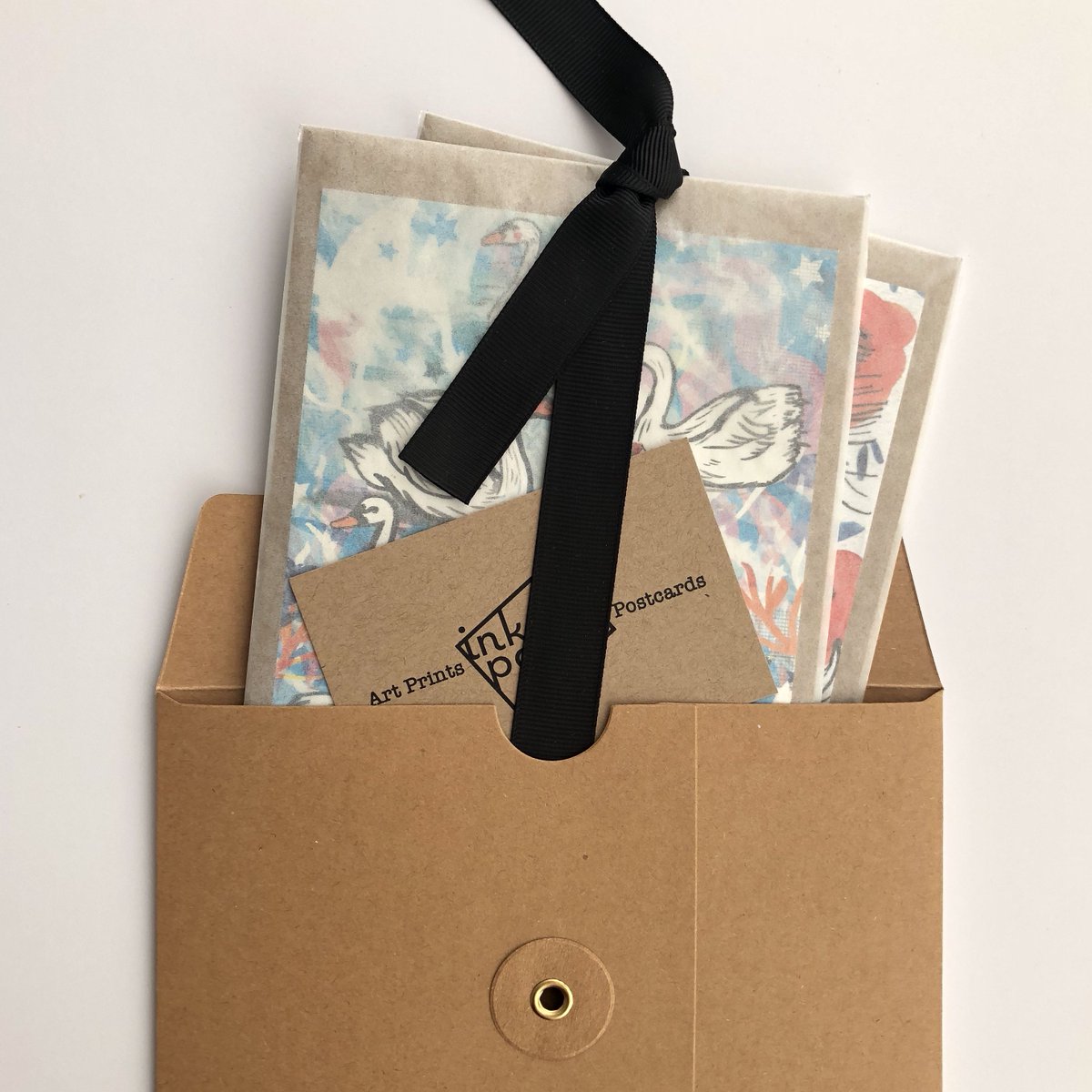 InkPlusPaperUK's tweet photo. 5 beautiful postcards every 2 months for £10 - what’s not to like!
#inkpluspaper #subscription #postcards #art #discoverart https://t.co/NVVEXnDMZ1