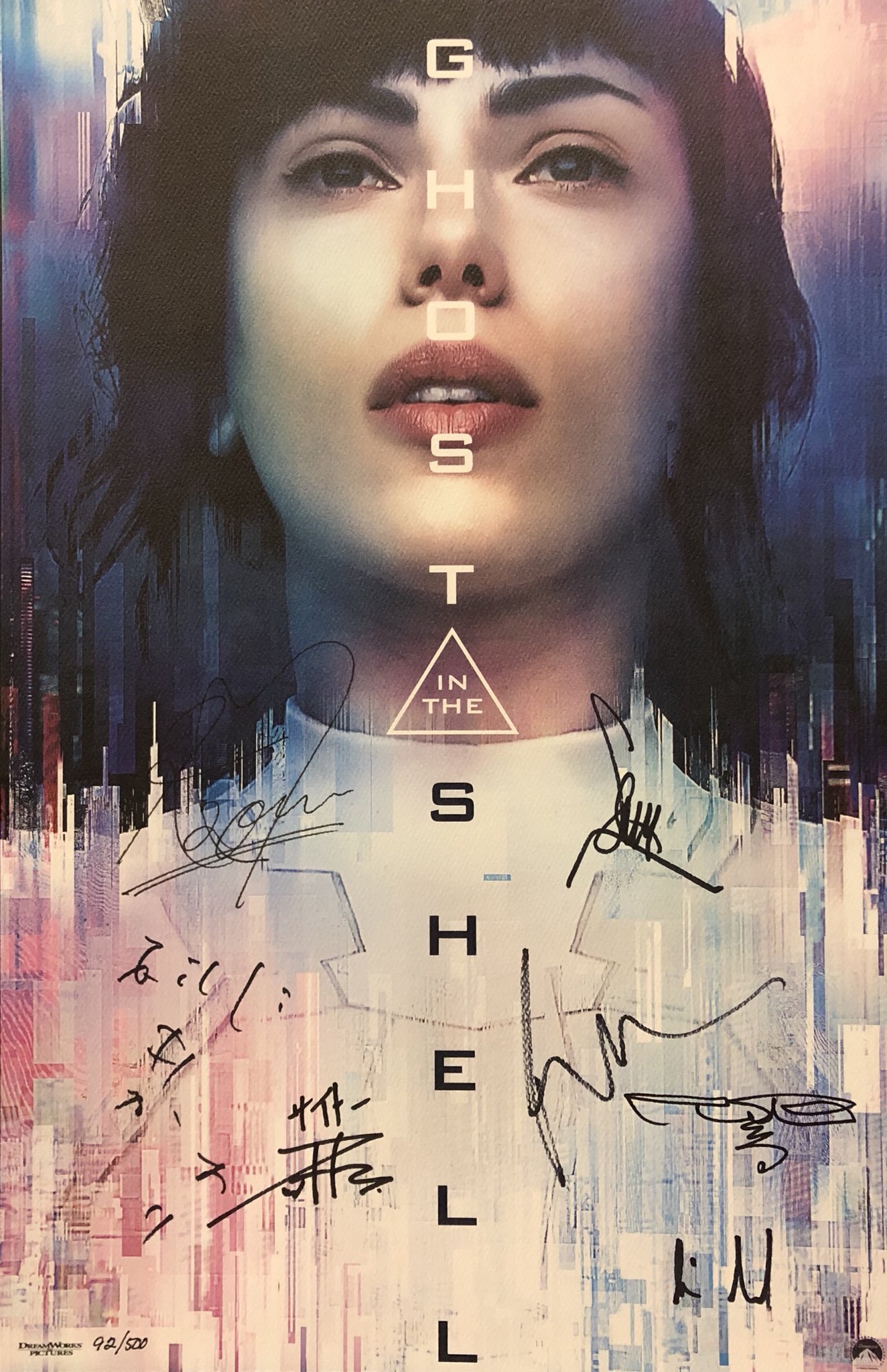 트위터의 St 321 님 Crown Pop 中高生アイドルユニット の山本花織さんのサイン 映画 ゴースト イン ザ シェル で物語の鍵を握る重要な役を演じた方なのですが 人生初のレカペではサインを貰う事が出来ず 今回