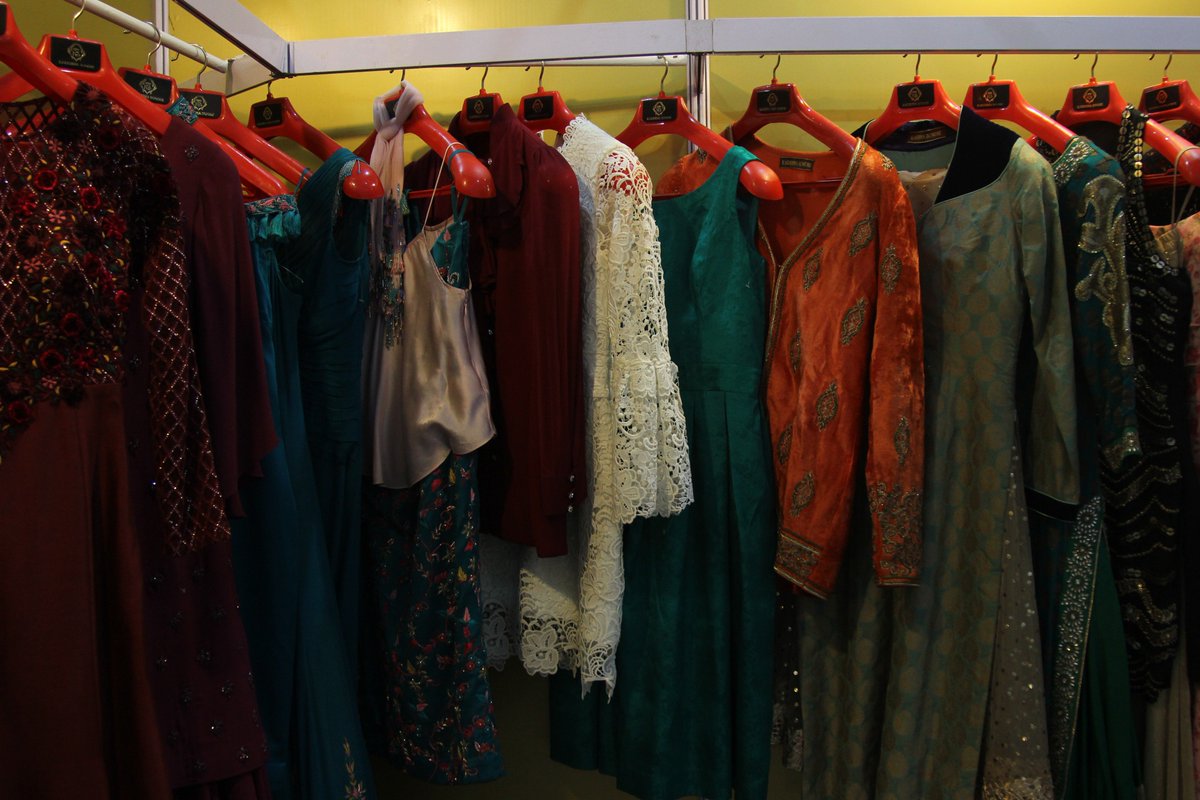 fdciofficial's tweet photo. #KarishmaDeepaSondhi @aartivijaygupta #AmitaGupta @amrichdesigns at #DesignerStockroom at #LMIFW SS19. Come and join the mega sale!
.
.
@LotusHerbals @NexaExperience @6degreeplatform #StudioXIndia @htTweets #IndieEye #ChivasStudioMusicCDs @tajpalacedelhi @ELLEINDIA https://t.co/Mo2SisvO8j