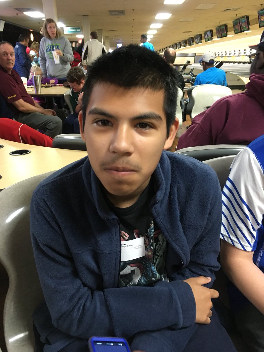 dustyartroom's tweet photo. Hugo’s pumped and ready for his bowling competition this morning! @JanetWillsD84 @HesterJrHigh @SO_Illinois @D84Schools Go Hugo! https://t.co/eSAzafJdiA