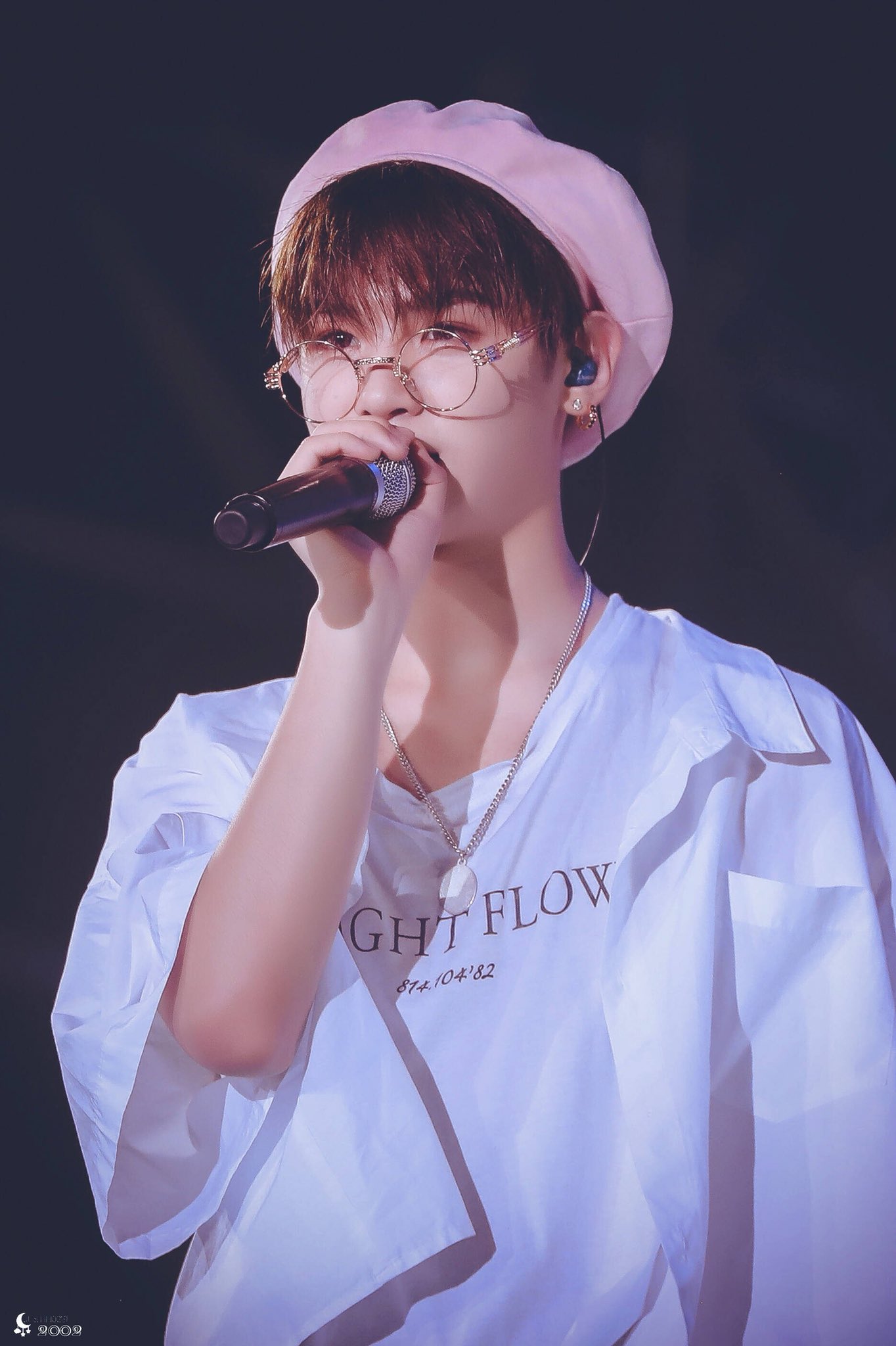 OZWNRT ブーファン　BoophamneMan TheCaudexMan It was just one doughnut by NightCrestComics -- Fur Affinity