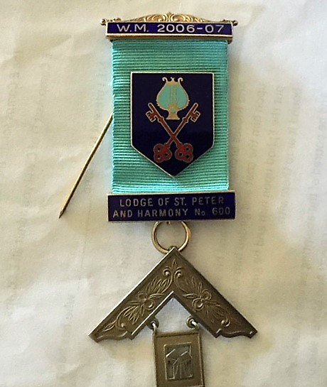 MasonicDesign's tweet image. Original PM Jewel
Lodge of St Peter &amp;amp; Harmony 600
Reproduced PM Jewels - handmade with crests and embellishments in a hard resin at affordable prices