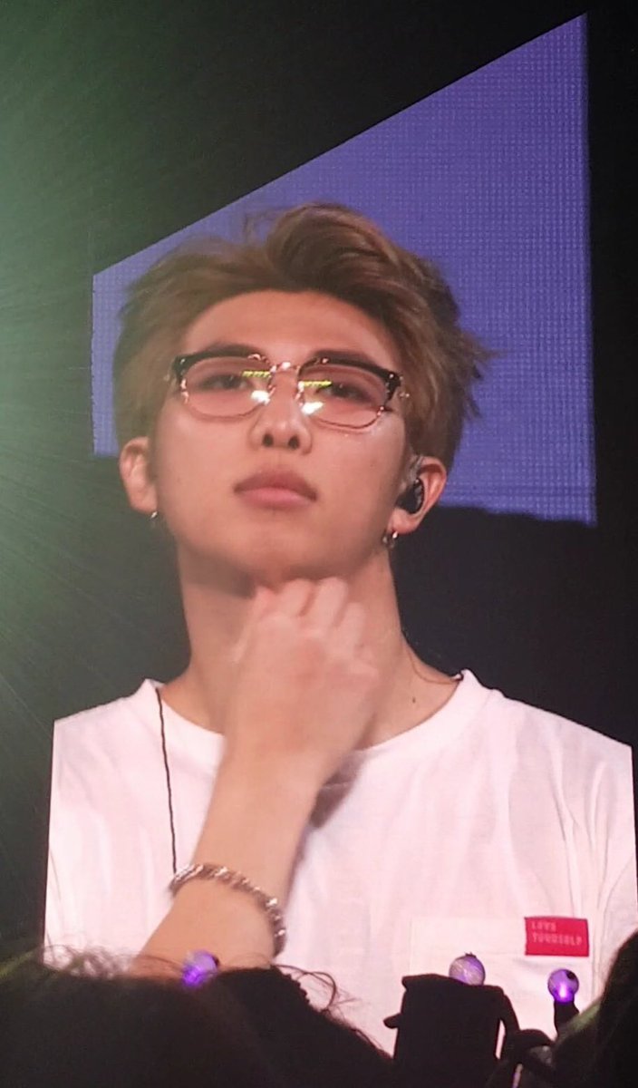 RMPICS_twt's tweet photo. 🤣🤣🤣 #JK #JM #RM #BTS
#BTSinAmsterdam @BTS_twt https://t.co/EYDsoHRRSt