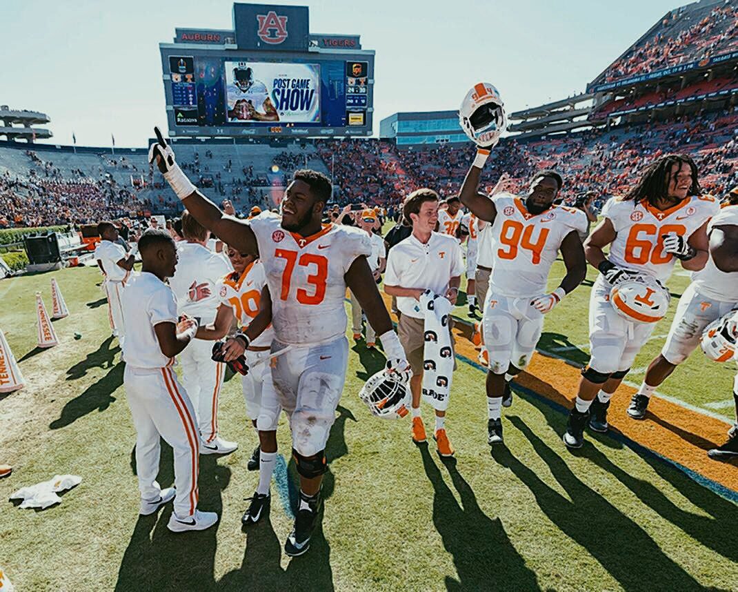 VFL_Athletics's tweet photo. Waking up on a Sunday after a big win is always a good feeling #GoVols 🍊 https://t.co/x36w0sEuZa