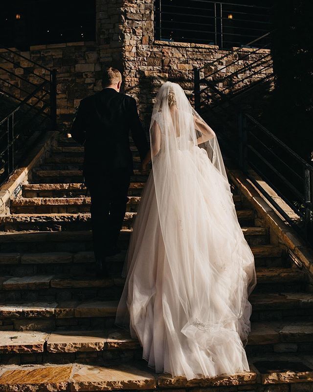 And they lived happily ever after 💗
📷 @kaseyloftin #repost
.
.
.
#wedding #weddings #weddingday #weddingdress #weddinggown #charlotte #charlottebride #carolinabride #charlottewwdding #charlotteweddingplanner #weddingplanner #weddinginspiration #weddi… ift.tt/2yheW4V