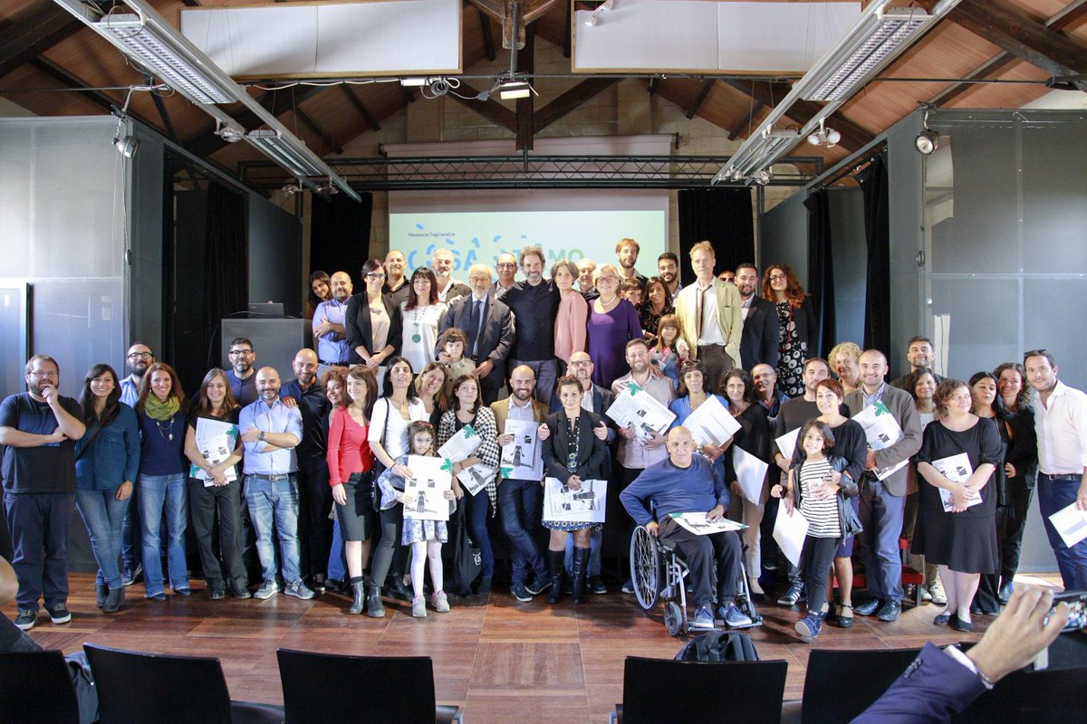 Oggi si è chiusa la prima fase del processo che porterà alla rigenerazione della #MasseriaTagliatelle a #Lecce. È stata un'avventura straordinaria e ringrazio tutte le persone in foto (e fuori foto) per avermi concesso l'onore di farne parte. Grazie! #Partecipazione #CoDesign