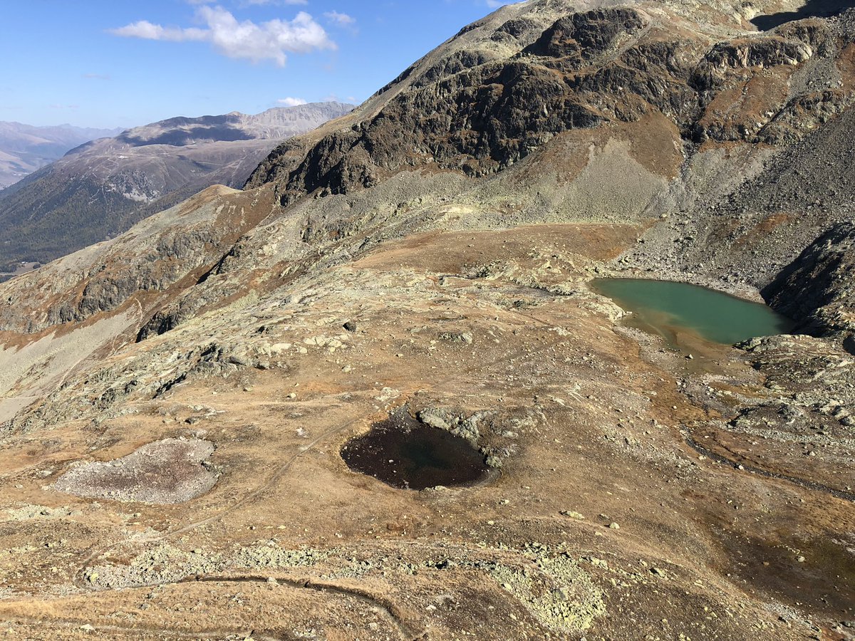 AndreaMatossi's tweet photo. #engadin #stmoritz #wanderleiter #pizdalovacotschna https://t.co/1jzDDoYbIP