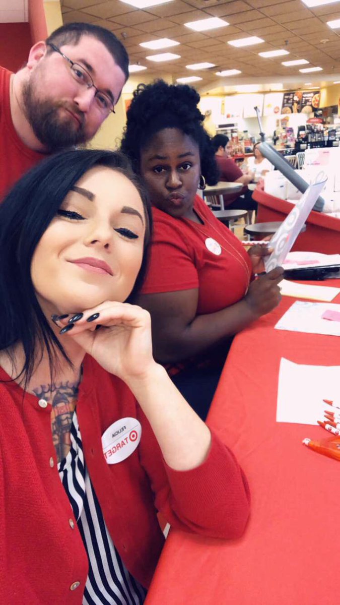 TargetFelicia's tweet photo. Hiring event team!!! https://t.co/UzYLUiw439