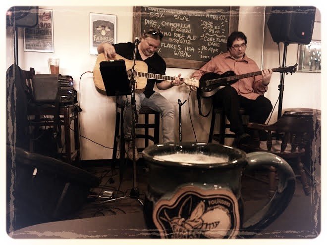 Sunday 10/14 we will have acoustic Dizzyfish performing live in the taproom from 2-4pm for your Sunday Funday. They always bring a great show, so pack the snacks, grab some friends and get ready for a great afternoon! #LiveMusic #SundayFunDay #CTbeer #Fireflyhollow #BristolCT