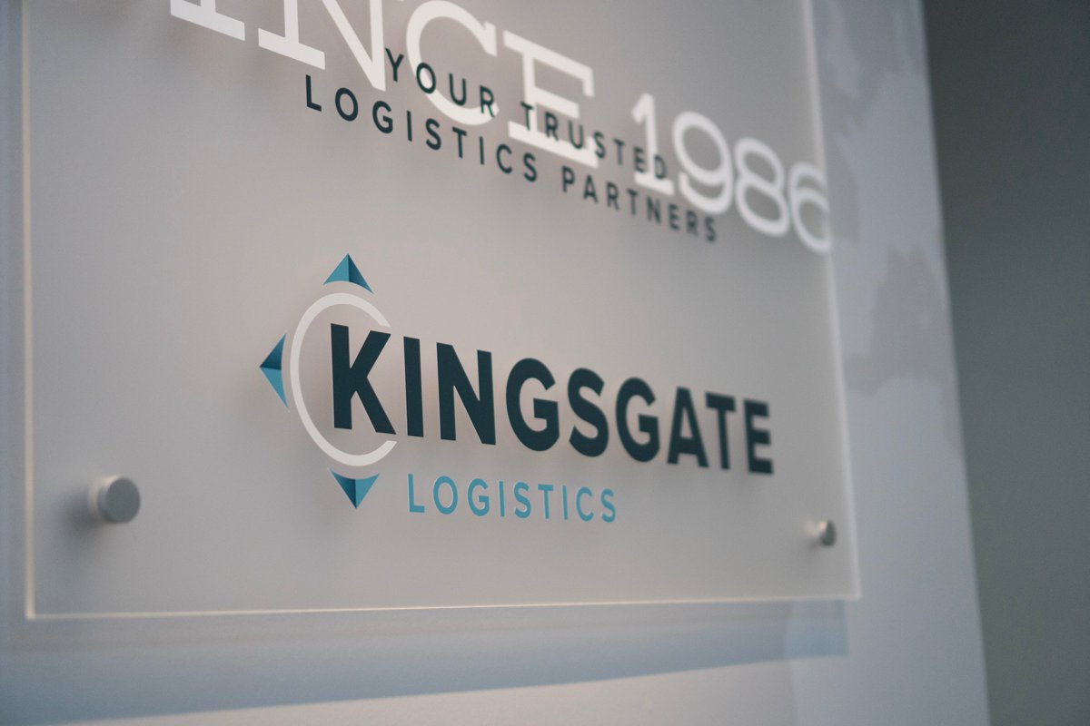 KingsgateLogstx's tweet image. Helping our customers #MoveConfidently since 1986! No matter what it is or how fast it needs to get there - Kingsgate has got your back.
