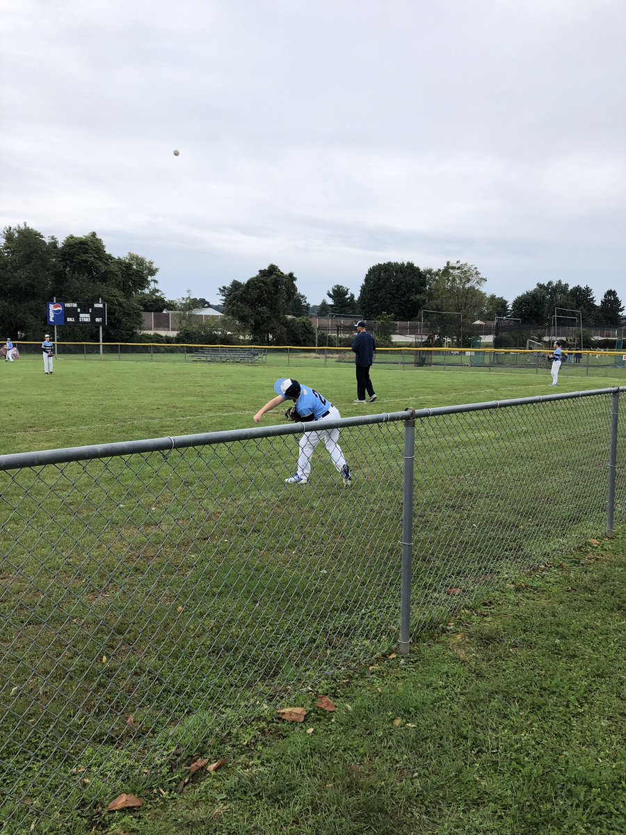 danimal4976's tweet photo. One more day on the diamond for 2018. Let’s go !! #fce18 https://t.co/anZJHl6eDy
