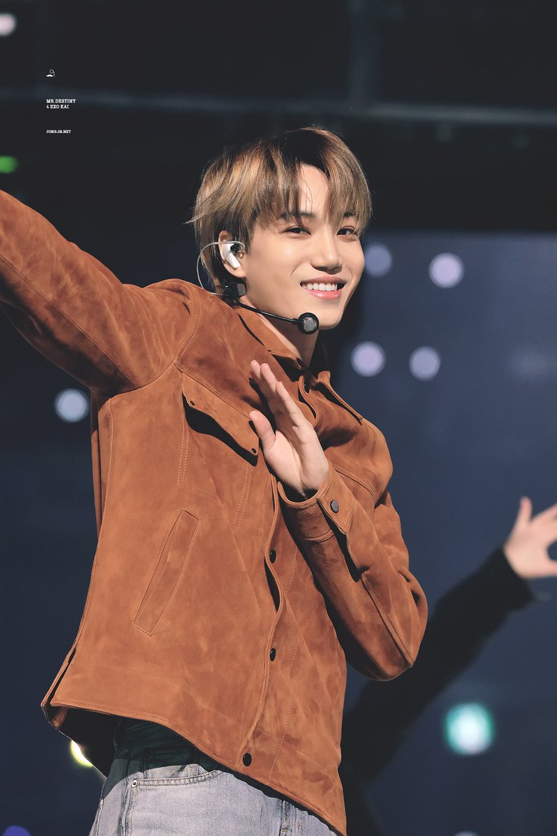jonginnet's tweet photo. 너무 예뻐ㅠ 곰들튀,,,(오열
　　|＼＿／|
　　|―　―|
　  ⌒_⌒_ノ_＿＿／/
　 ( • ﻌ •`)ﾆｬｰ　　　/
　 O💛⊂|　 ＿　　ヽ
　 ＯＯノ_／｣/_／＼｣

https://t.co/1kJIEf5mxZ
https://t.co/w04MrFDRdh
https://t.co/HCUOCKryPk
https://t.co/DKquPXOpCP

#카이 #엑소카이 @weareoneEXO https://t.co/OKa3BipIZ6