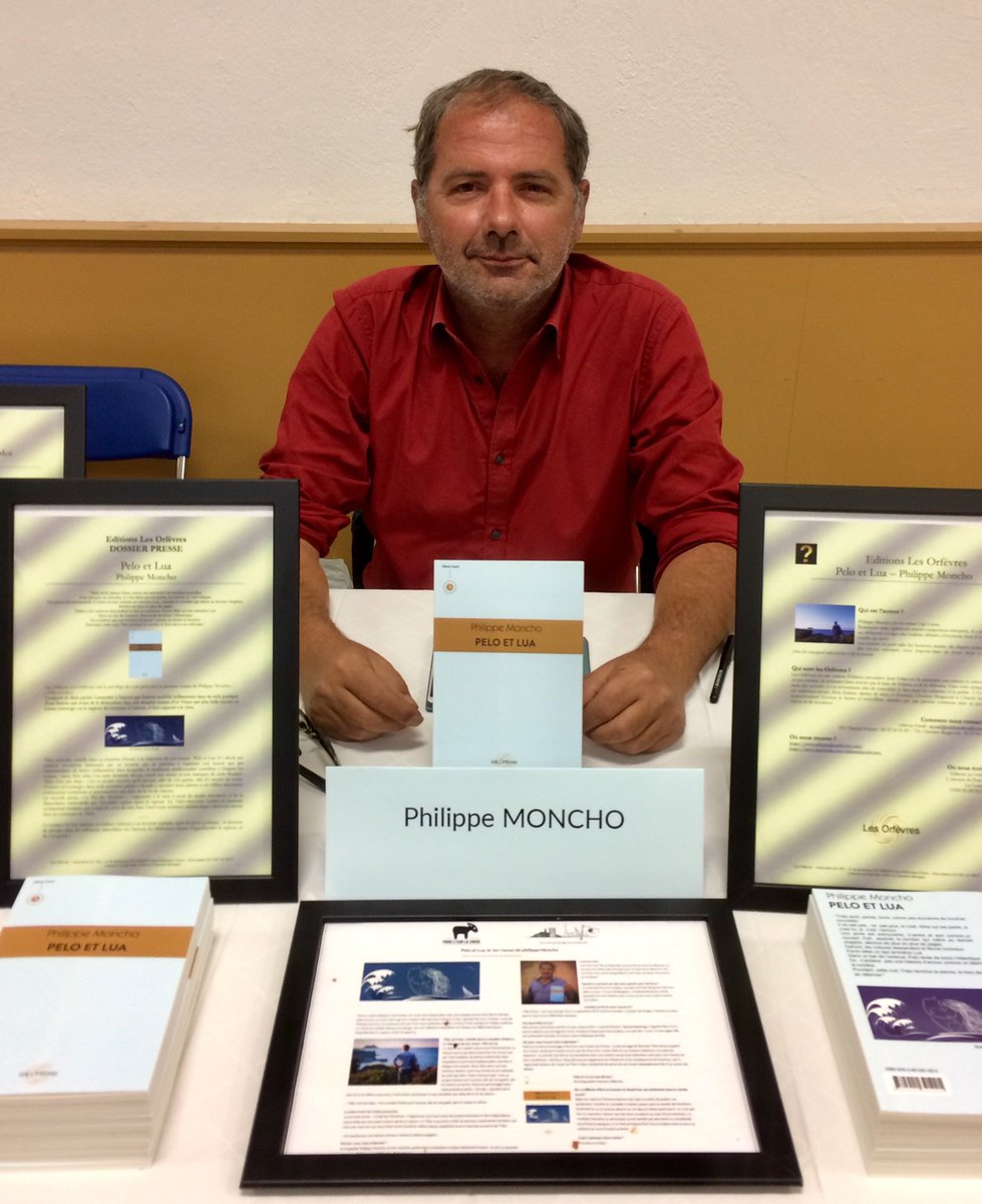 MonchoSolo's tweet photo. #salondulivre #stvictoret #livre #roman #litterature #PeloetLua @EOrfevres @librairiefrance @IsulaProd @musanostra https://t.co/CfFQQA38pC
