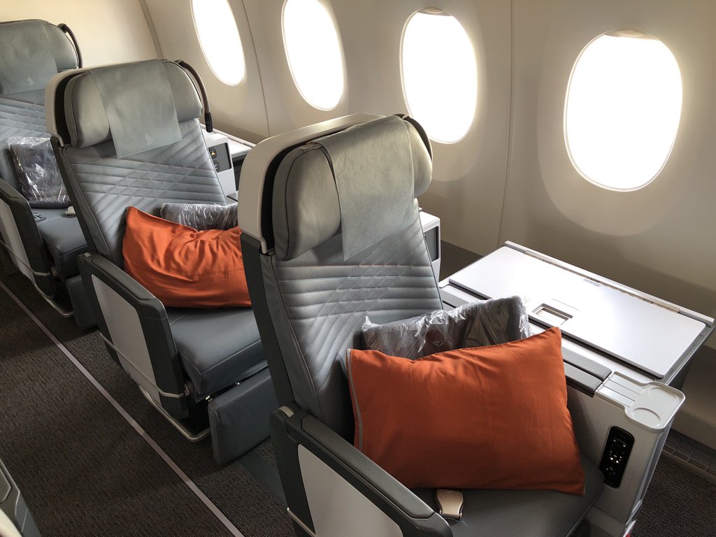 Singapore airlines premium economy