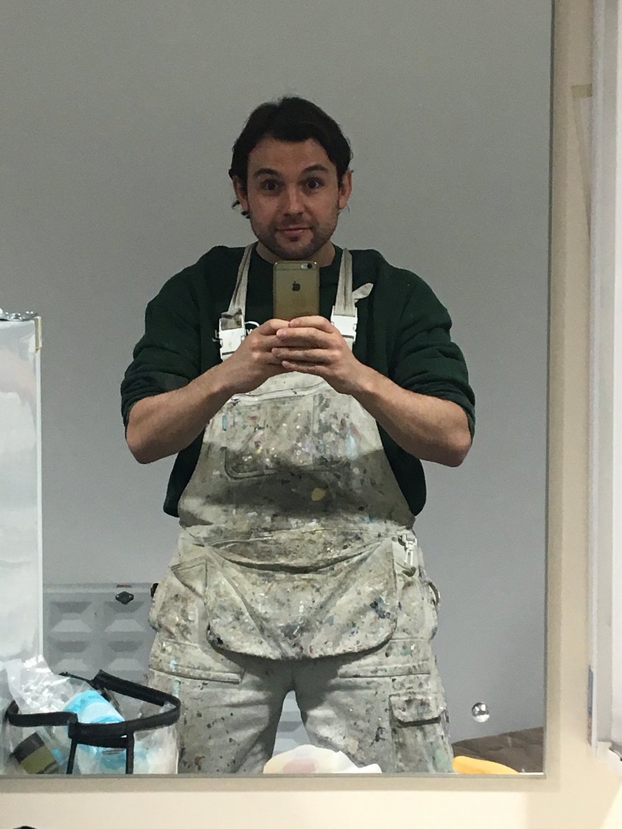 LeeHunt3r's tweet photo. Waiting in my dressing room earlier this year, pleased with myself I’d been cast as Albert Squares answer to Luigi #heymario #marioandluigi #supermariobros #eastenders https://t.co/kJgWWx3cKT