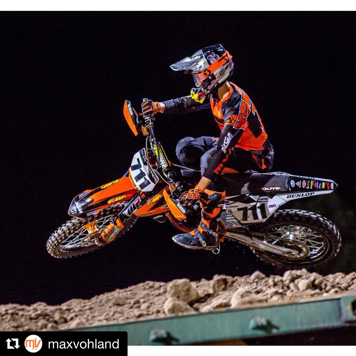 Motion_Pro's tweet image. #MPRider @maxvohland dominated the Supermini class at Monster Cup by qualifying first and going 1-1 in the Motos!

#Repost @maxvohland
・・・
Won the first moto. @ktmusa @OrangeBrigade