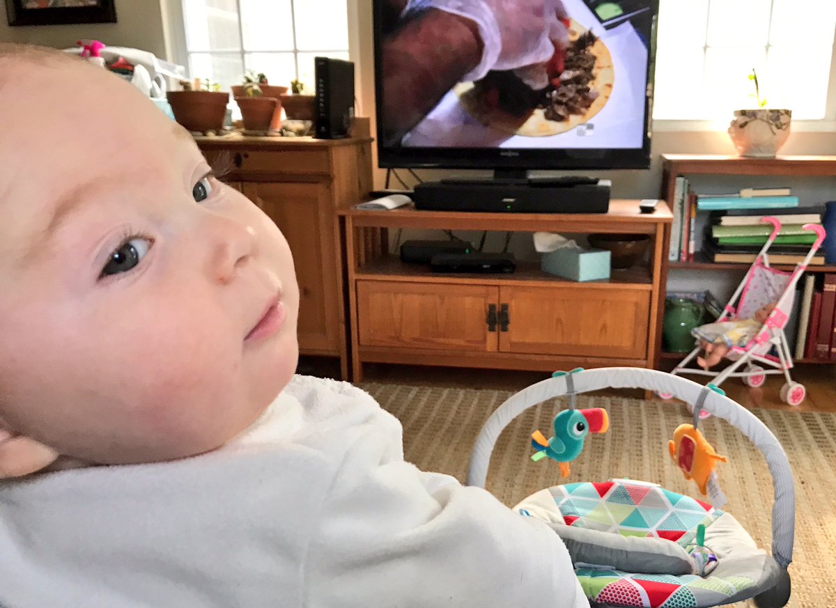Sean_P_Doyle's tweet photo. Looks like Sunday morning @PhantomGourmet with dad is a hit! #ChubbyLumpkins #oldschoolrituals @Chris_Meagz #foodieintraining @FoodsmithDUX https://t.co/B2hmlB4Kyq