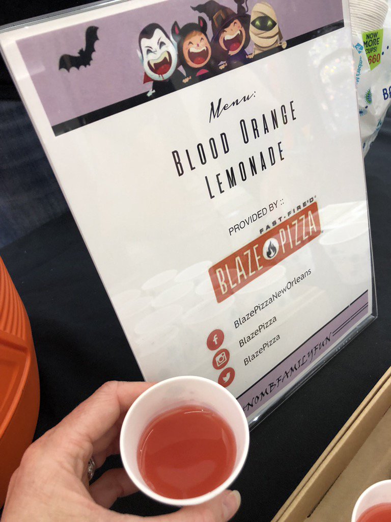 thenolamom's tweet photo. Themed drink on point. Blood orange lemonade. #nombfamilyfun https://t.co/et3EuTpuwA
