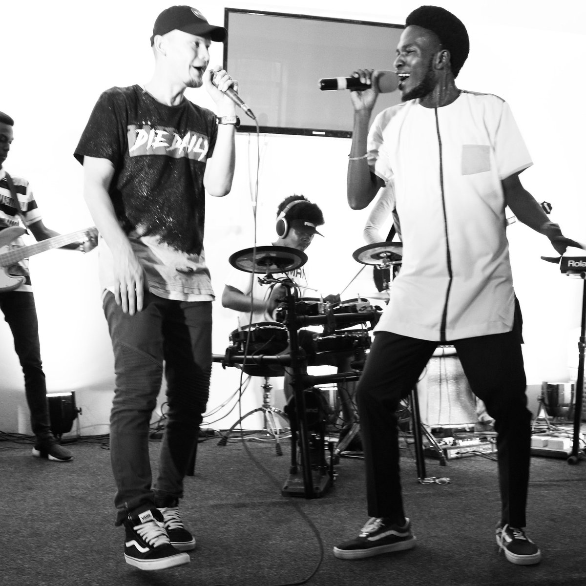 Psalm_one's tweet photo. @dillonchaseok We're not just United/connected through Rap, Hiphop, Spoken Word and Vans 😂.... we're CONNECTED and UNITED in CHRIST JESUS. 🙏🙏🙏💪💪💪💪💪
 #VimmingConcertHiphop
#WeDieDaily https://t.co/sYrtzahyZE
